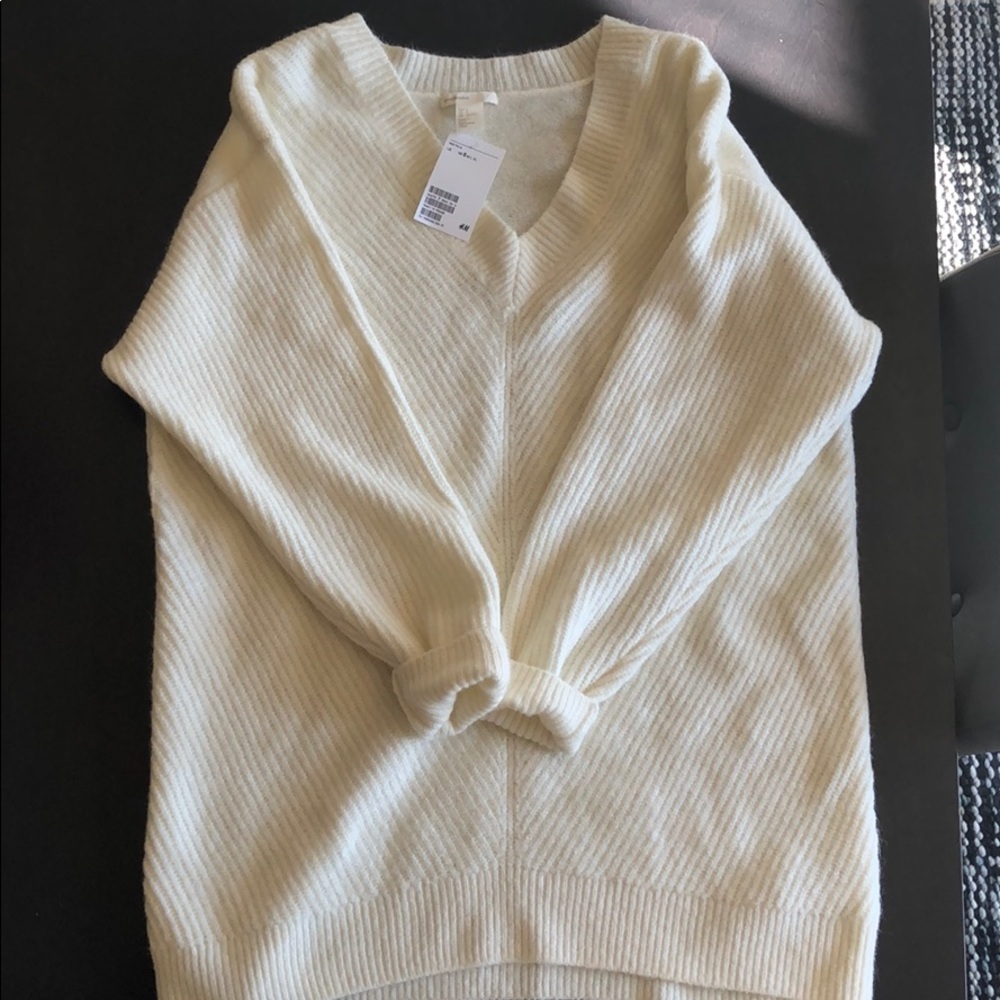NWT H&M tunic sweater